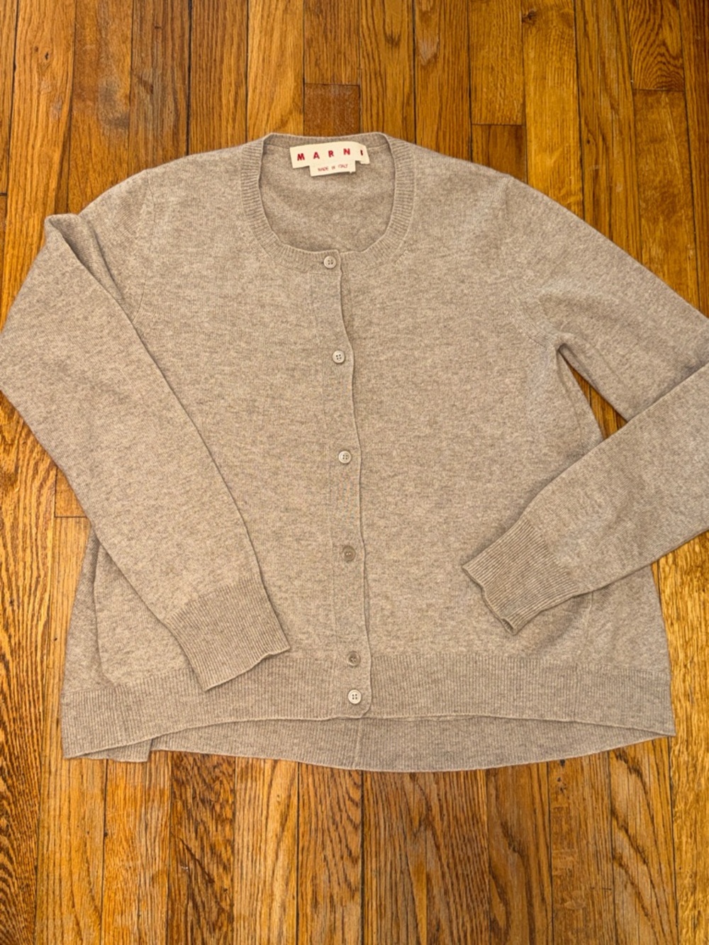 Marni light beige 100% cashmere button down cardigan high low made in Italy 40